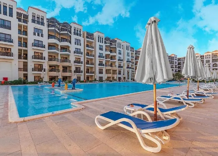Luxury In Gravity Aqua Park Апартаменты Хургада
