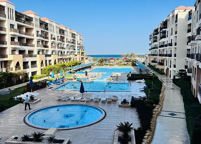 Luxury In Gravity Aqua Park *